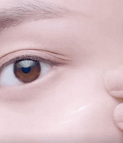 Under Eye Cream & Moisturizer For Dark Circles Wrinkles Eye Bags